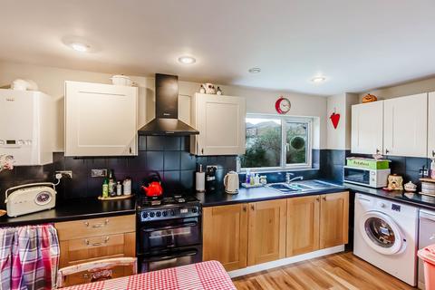 82 Teversham Drift, Cambridge, CB1 3LL