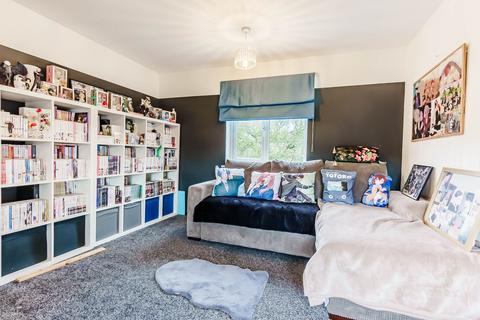 82 Teversham Drift, Cambridge, CB1 3LL