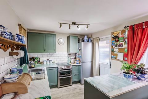 43 Callander Close, Cambridge, CB4 2XJ