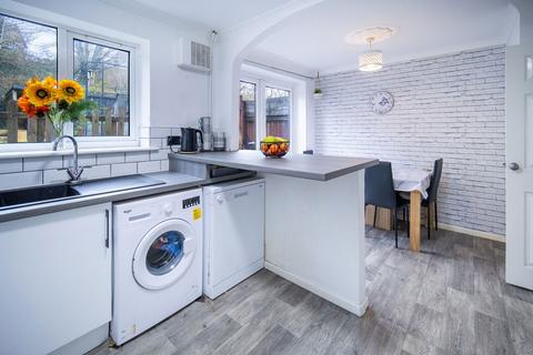 42 Brynawel, Caerphilly, CF83 2EX