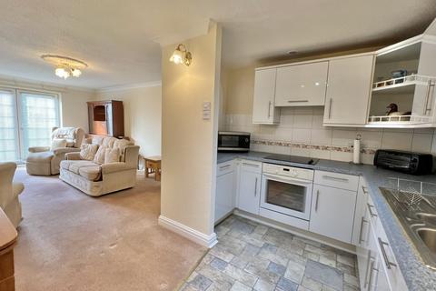 2 bedroom apartment for sale, Admirals Sound, Cleveleys FY5