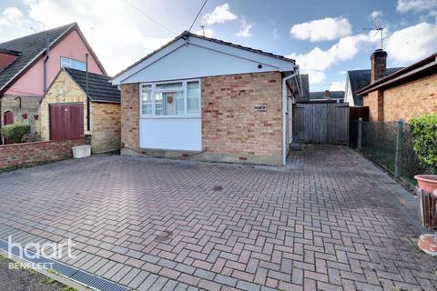 1 bedroom detached bungalow for sale, Tewkes Road, Canvey Island