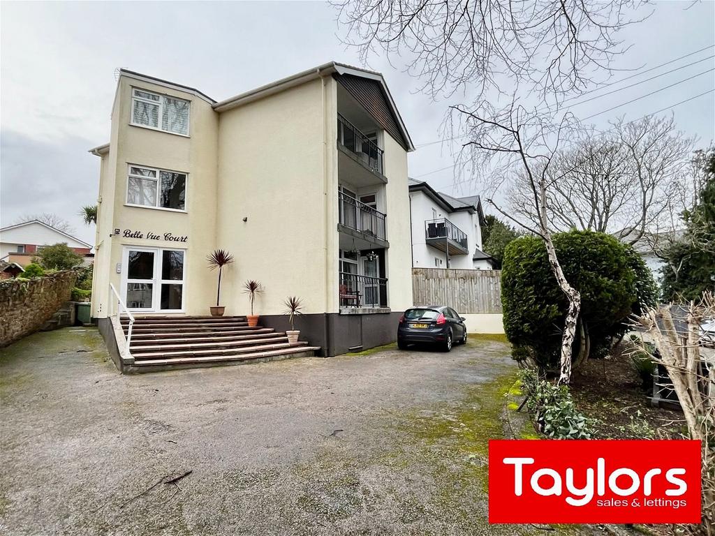 Belle Vue Road, Paignton TQ4 3 bed flat for sale £224,950