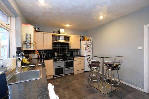 3 bedroom end of terrace house for sale - Liverpool Road, Cadishead, M44