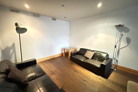 4 bedroom terraced house to rent, Monk Bridge Street, Meanwood, Leeds, LS6