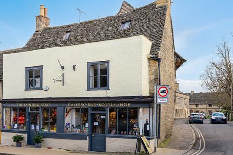 2 bedroom end of terrace house for sale, Lower High Street Burford, Oxfordshire, OX18 4RN