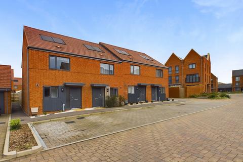 2 bedroom end of terrace house for sale, Eric Tubb Road, Bordon, Hampshire, GU35