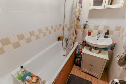 106 Kennedy Avenue, Enfield, EN3 4PB