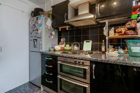 106 Kennedy Avenue, Enfield, EN3 4PB