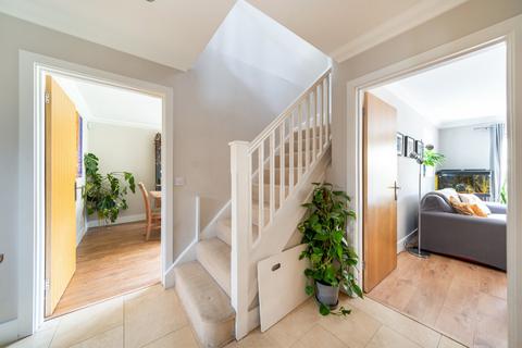 114 Avenue De Gien, Malmesbury, SN16 9GY