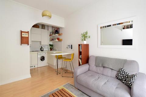 1 bedroom flat to rent - Brighton Marina Village Brighton BN2