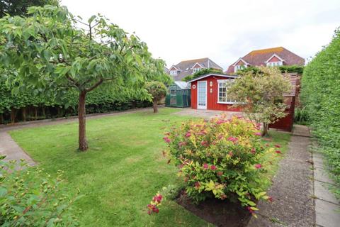 3 bedroom detached house for sale, Astrid Close, Hayling Island