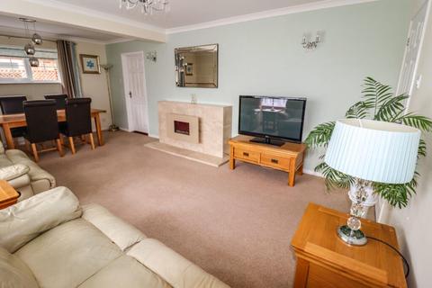 3 bedroom detached house for sale, Astrid Close, Hayling Island