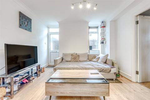 1 bedroom flat for sale - Madeira Avenue, Worthing, West Sussex, BN11