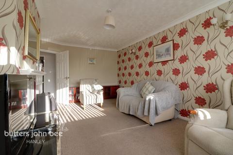 85 Gleneagles Crescent, Stoke-on-trent, ST1 6NE