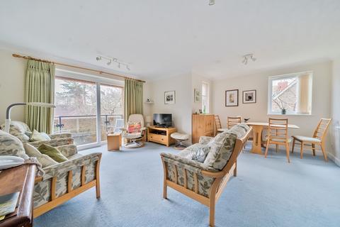 2 bedroom flat for sale, The Avenue, Herondean The Avenue, PO19