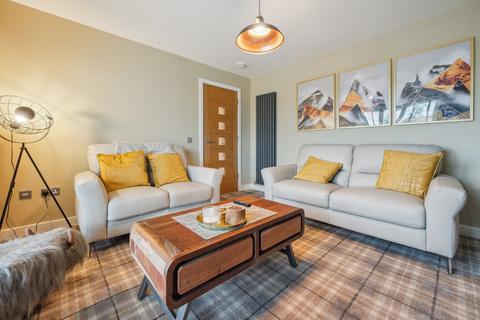 13 David Grimond Place, Rattray, Blairgowrie, PH10 7FL
