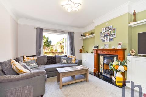 3 bedroom semi-detached house for sale, Newport PO30