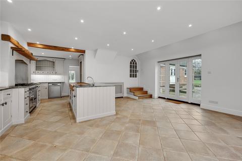 4 bedroom detached house to rent, Forest Road, Ascot, SL5