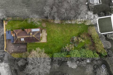 18 Burnham Avenue, Beaconsfield, HP9 2JA