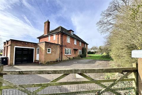 18 Burnham Avenue, Beaconsfield, HP9 2JA