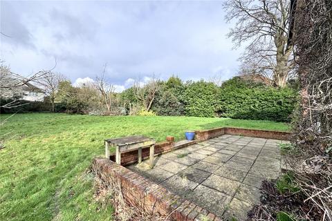 18 Burnham Avenue, Beaconsfield, HP9 2JA
