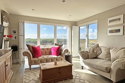 3 bedroom detached house for sale - Kenwyn Heights, Shortlanesend, Truro, Cornwall