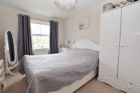17 Halifax Close, Full Sutton, York, YO41 1NU
