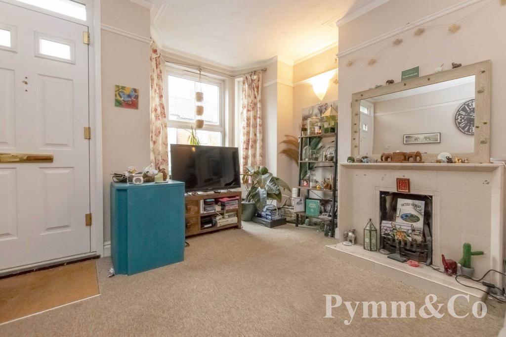 Beaconsfield Road, Norwich NR3 3 bed terraced house for sale £240,000