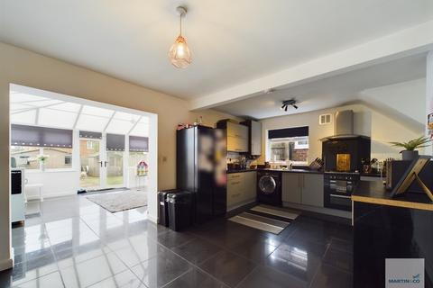 12 Godber Road, Hucknall, Nottingham, NG15 6HL