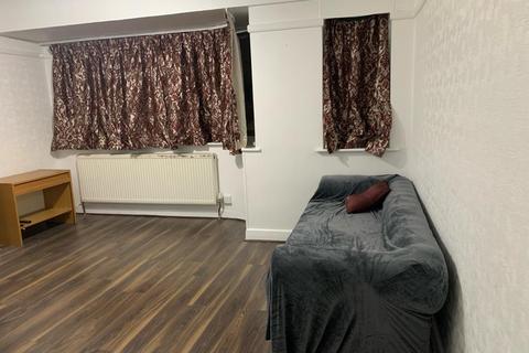 2 bedroom apartment to rent - South Harrow, Harrow, HA2