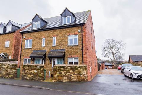 4 bedroom semi-detached house for sale, Orchard Road, Finedon NN9