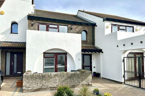 3 bedroom villa for sale - Shinglebank Drive, Milford On Sea, Lymington SO41