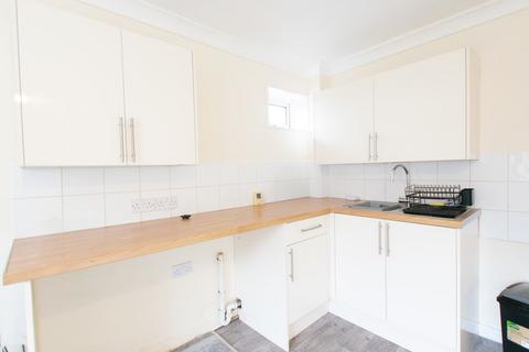 2 bedroom apartment to rent, Rosemary Court, Tadcaster LS24