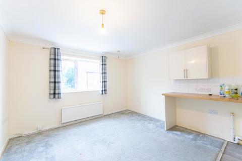 2 bedroom apartment to rent - Rosemary Court, Tadcaster LS24