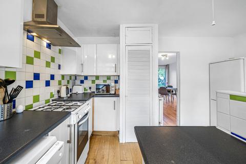 3 bedroom apartment for sale, Fulham Road, Chelsea SW10