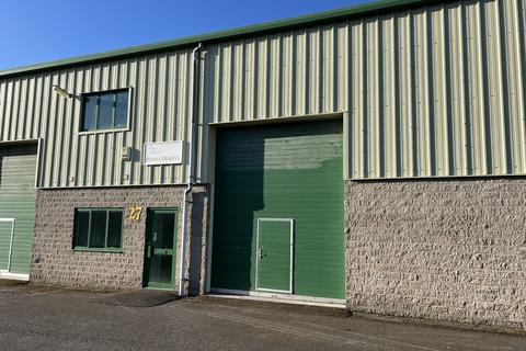 Industrial unit to rent, Unit 27, Lodge Hill Industrial Estate