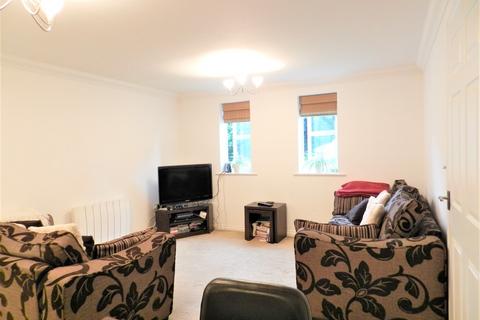 2 bedroom ground floor flat for sale - Kitsbridge House, Copthorne