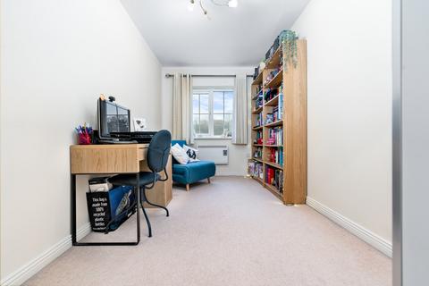 16 Marle Close, Pentwyn, Cardiff, CF23 7EP
