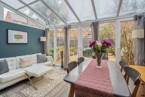 3 Coaters Lane, Wooburn Green, High Wycombe, HP10 0FF