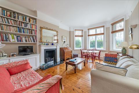 2 bedroom flat for sale - South Parade, London, W4.