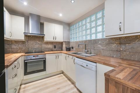 2 bedroom flat for sale, Windmill House, 146 Westferry Road, London