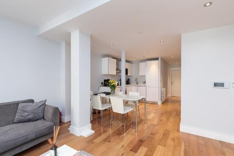 2 bedroom flat for sale, Harvard House, 26 Alie Street, London