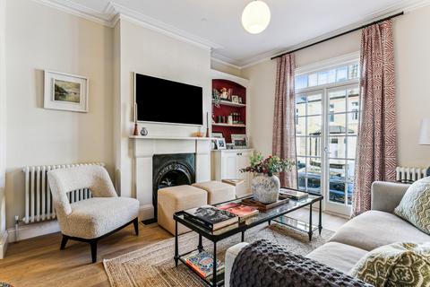 4 bedroom terraced house to rent - Lillian Road, Barnes, London
