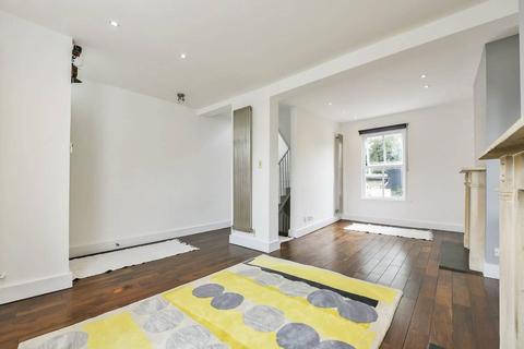 2 bedroom house to rent - Cambria Road, Denmark Hill, London, SE5
