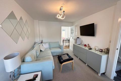2 bedroom semi-detached house for sale, 33 Ffordd Llanbedr, Pontyclun, CF72 4AF