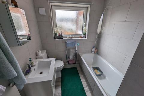 2 Brentwood Close, London, SE9 2DT