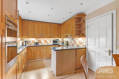 Flat 1, Willowcroft Lodge, 127 Aldermans Hill, London, N13 4QB