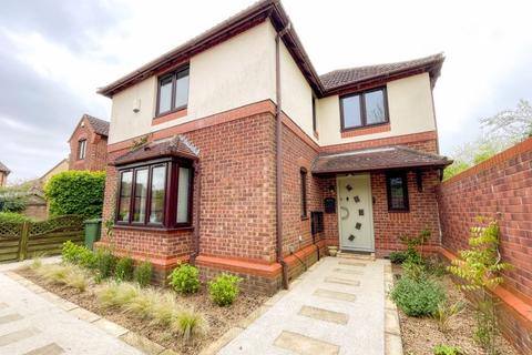 4 bedroom detached house for sale, Giles Close, Hedge End
