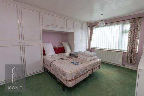 2 bedroom detached bungalow for sale, Victoria Road, Taverham, Norwich